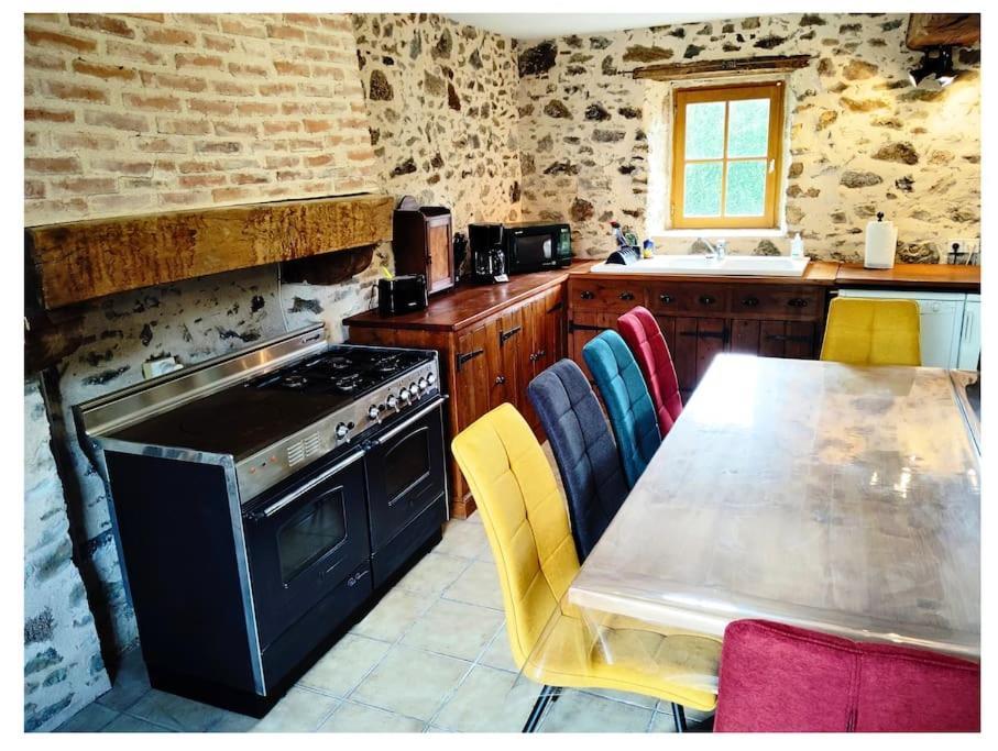 Vila La Longere Du Plessis Mornay, 30 Min Du Puy Du Fo, Wifi, Parking, Jardin La Foret-sur-Sevre Exteriér fotografie